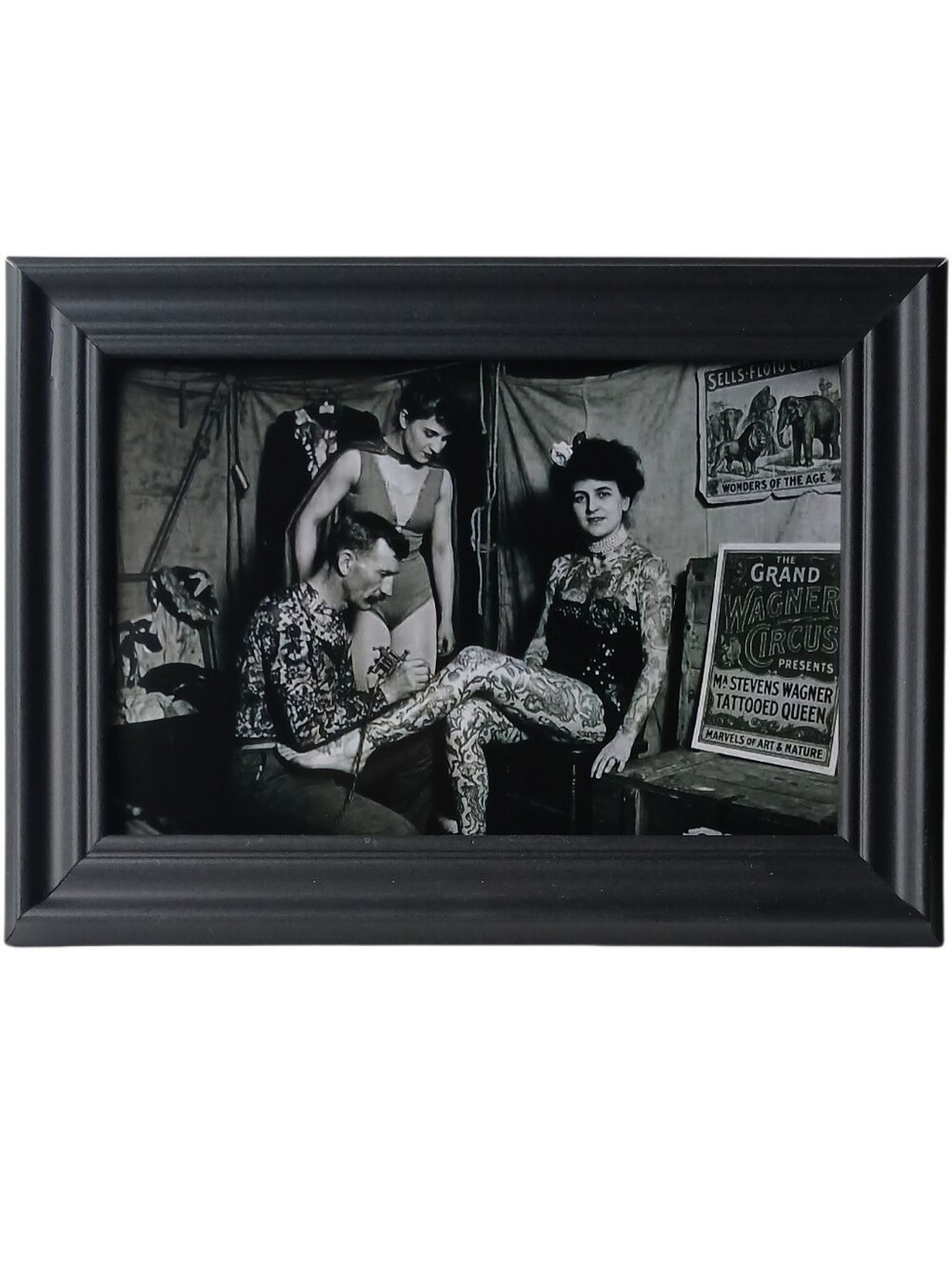 Vintage Tattooed Female & Male Artist Retro Tattoo goth punk rockabilly tattoos